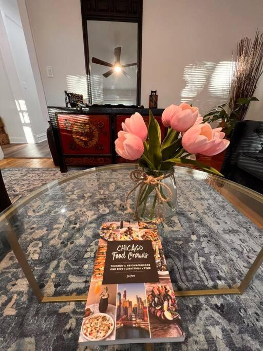 Modern Vintage 2Br Walkable To Dining & Lakefront Apartment ชิคาโก ภายนอก รูปภาพ